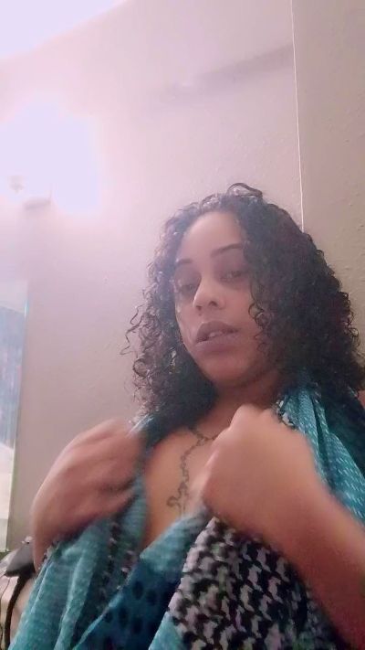 MrsRicannOcean's sex show image