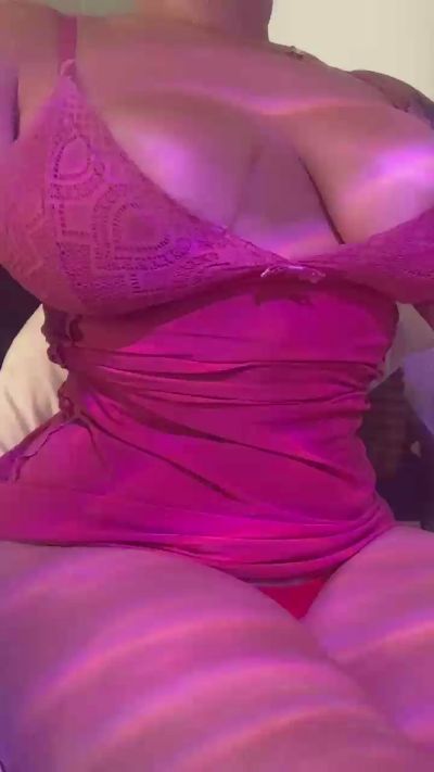 Изображение секс-шоу модели rainhadafinesse