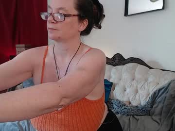 aubreeskinkyplayroom's sex show image