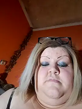 Изображение секс-шоу модели ducicsajsziii