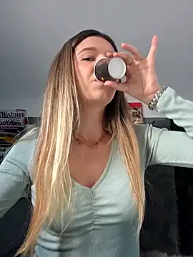 lucie_mehott's sex show image