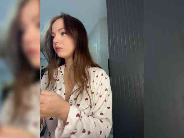 OlivkaVif's sex show image