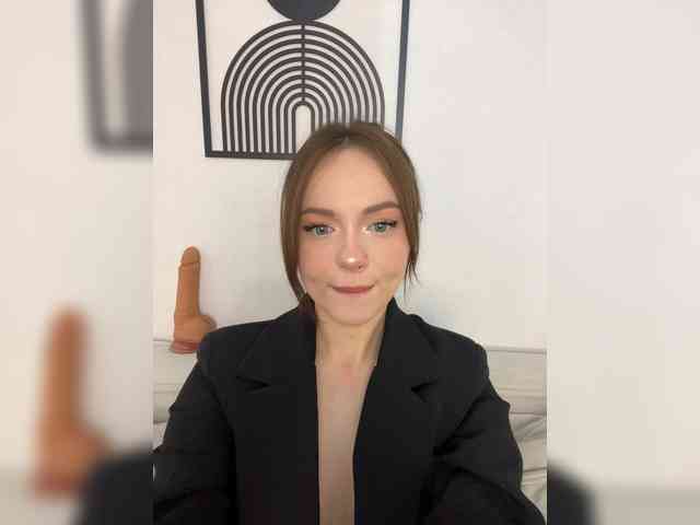 OlivkaVif's sex show image