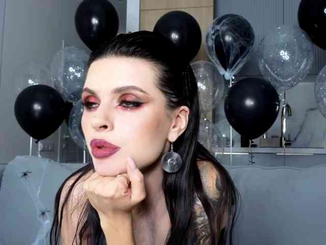 Изображение секс-шоу модели Slemgem Изображение секс-шоу модели Slemgem