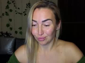 Изображение секс-шоу модели ay_kiss_jully Изображение секс-шоу модели ay_kiss_jully