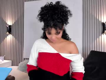 Изображение секс-шоу модели zafiiraa Изображение секс-шоу модели zafiiraa