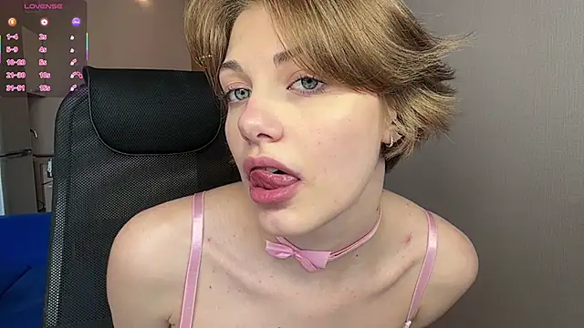 LinaFlamie's sex show image