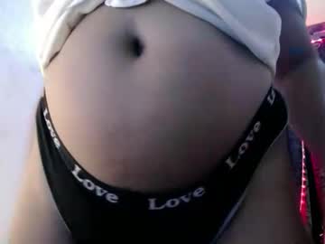 kisses_asian143's sex show image