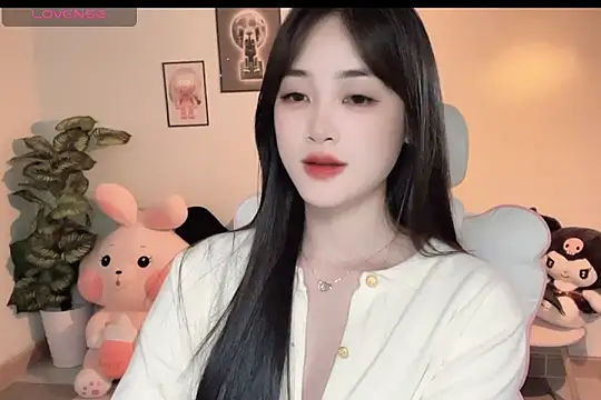 Изображение секс-шоу модели _Aimy_ Изображение секс-шоу модели _Aimy_