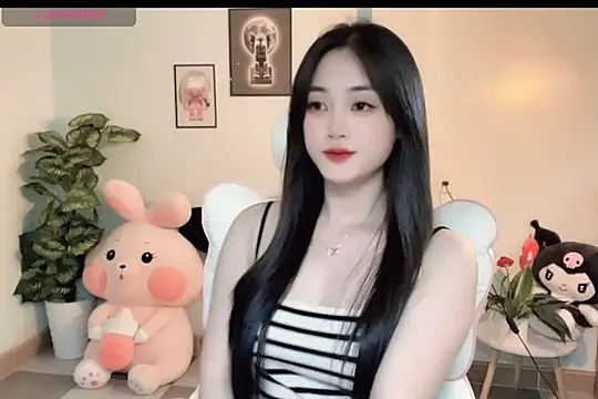 Изображение секс-шоу модели _Aimy_ Изображение секс-шоу модели _Aimy_