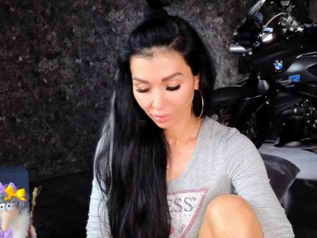 -BABAYAGA-'s sex show image -BABAYAGA-'s sex show image