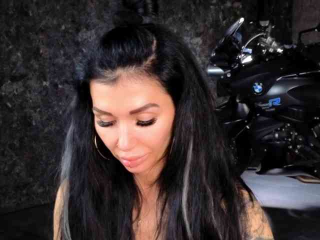 -BABAYAGA-'s sex show image -BABAYAGA-'s sex show image