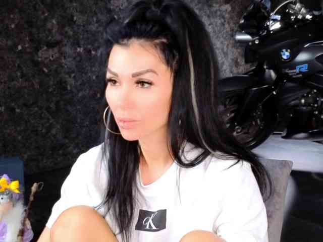 -BABAYAGA-'s sex show image -BABAYAGA-'s sex show image