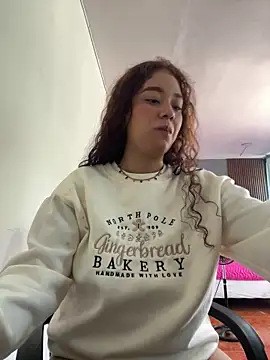 lana_rousse01's sex show image lana_rousse01's sex show image