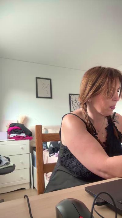 Desiree1951's sex show image