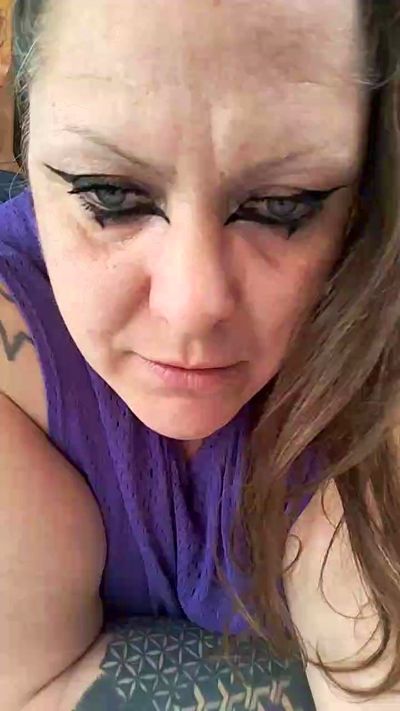 MissKemikal's sex show image