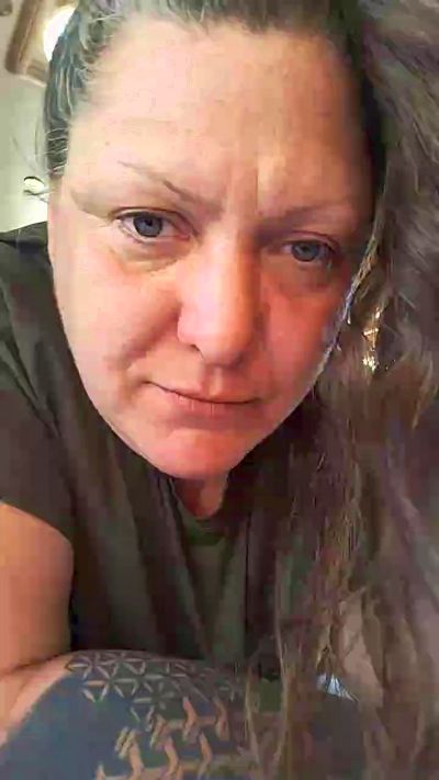 MissKemikal's sex show image