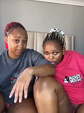 Изображение секс-шоу модели Pearl_00 Изображение секс-шоу модели Pearl_00