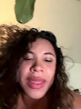 Brunettexio's sex show image