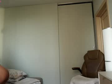 ronny_ponny's sex show image