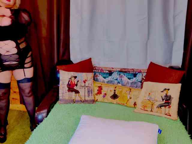 Sexshow-Bild von stiphlermom Sexshow-Bild von stiphlermom