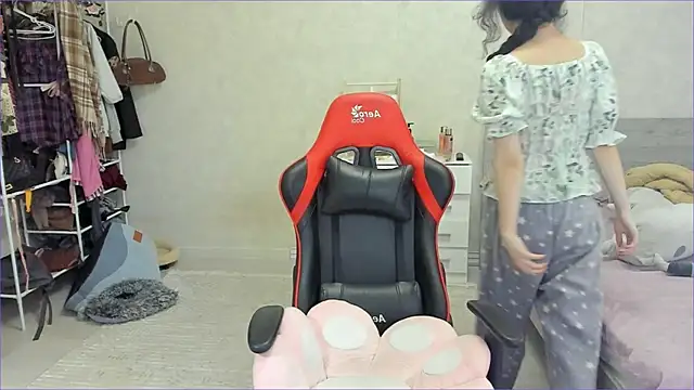 wastforu's sex show image