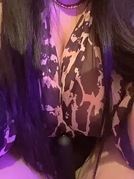 Cameelia's sex show image