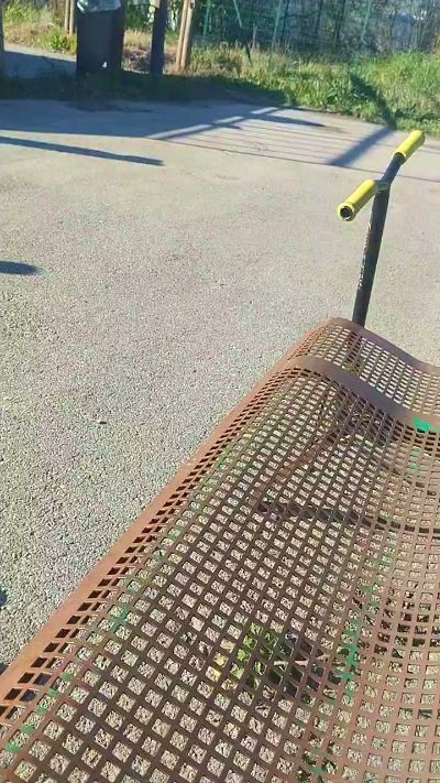 Petitebombe34's sex show image