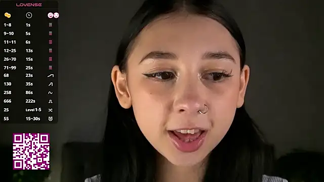 Изображение секс-шоу модели Sssonya Изображение секс-шоу модели Sssonya