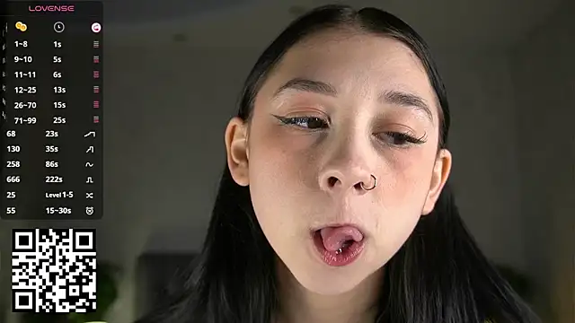 Изображение секс-шоу модели Sssonya Изображение секс-шоу модели Sssonya