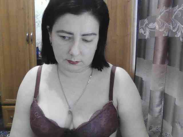 Изображение секс-шоу модели SophieNightAh