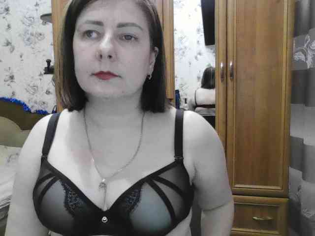 Изображение секс-шоу модели SophieNightAh