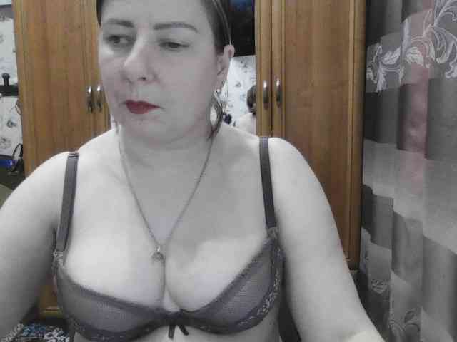 Изображение секс-шоу модели SophieNightAh