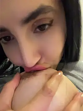 _Nina_1's sex show image
