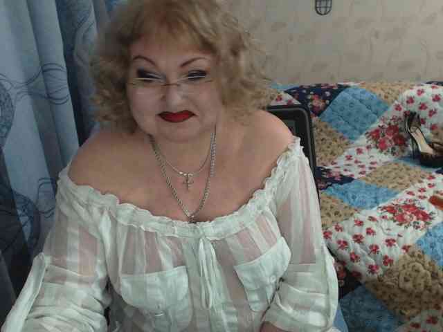 livingnextdoor's sex show image livingnextdoor's sex show image