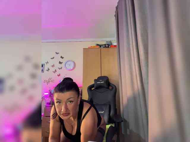 Hotangel75's sex show image