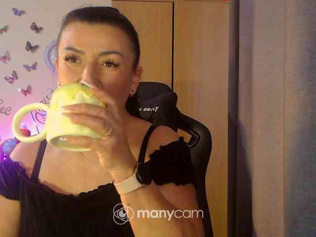 Hotangel75's sex show image