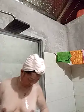 Yellow-pink's sex show image