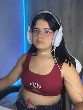 2Angela_'s sex show image