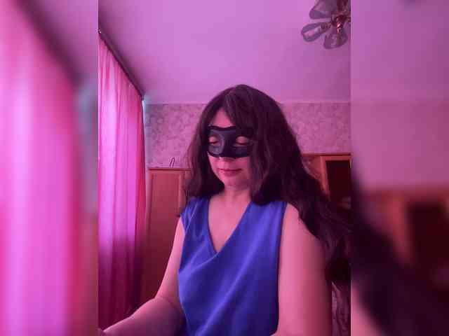 Mary-Marii's sex show image