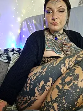 lizzardqueeen's sex show image lizzardqueeen's sex show image