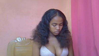 Изображение секс-шоу модели Chaitee