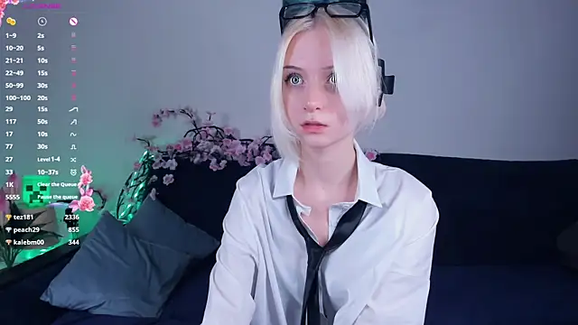 Изображение секс-шоу модели Megan--chan Изображение секс-шоу модели Megan--chan