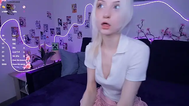 Изображение секс-шоу модели Megan--chan Изображение секс-шоу модели Megan--chan