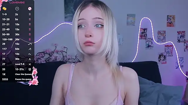 Megan--chan's sex show image