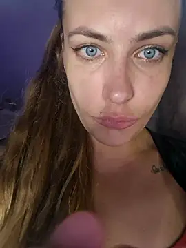 Keli_Jessi's sex show image
