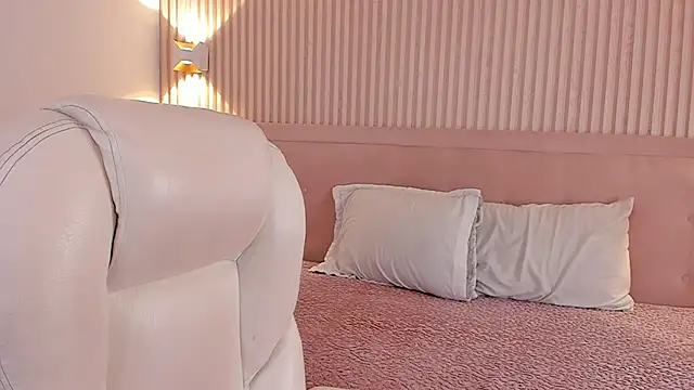 Sooffii_1's sex show image