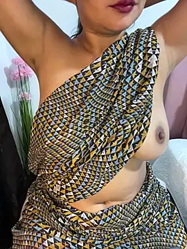 shara_queen1's sex show image