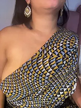 shara_queen1's sex show image