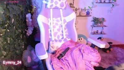 Eymmy_24's sex show image Eymmy_24's sex show image